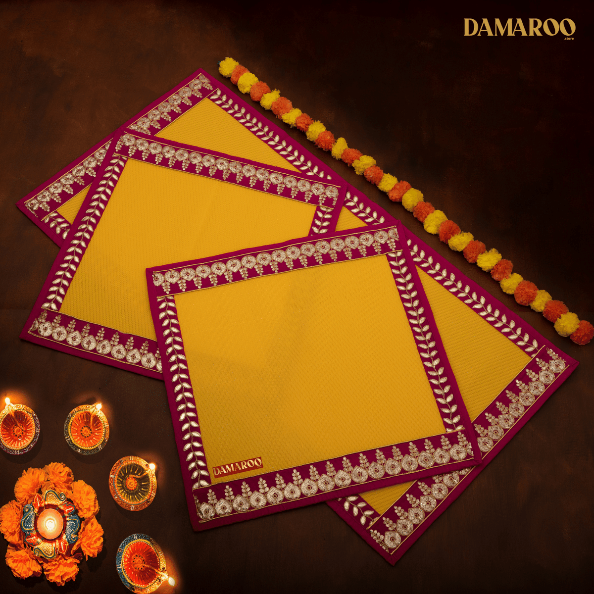Regal Aasan Set of 3